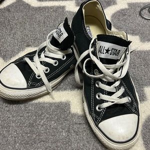 Black converse all-star sneakers